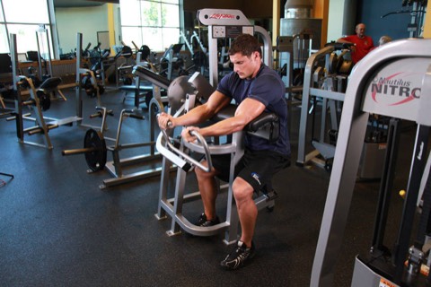 Machine preacher curl: start position